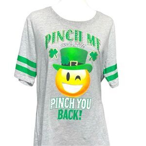 No brand cute gray and green st. Patty’s day tee. New